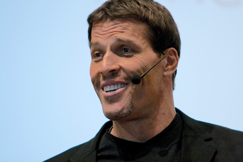 Tony Robbins-An Investment Advisor